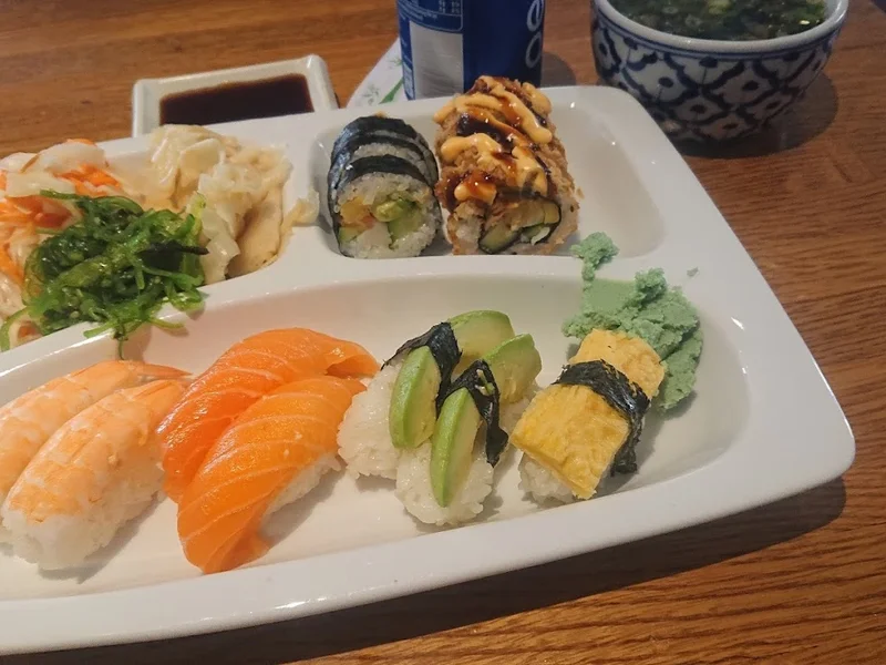 Saby Jai Thaimat & Sushi