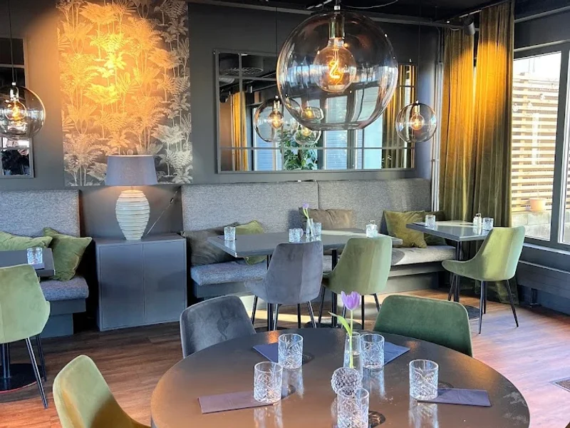 Njuta lounge & burgers