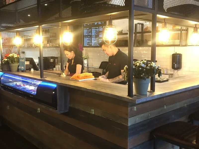 Natu Sushi & Kitchen