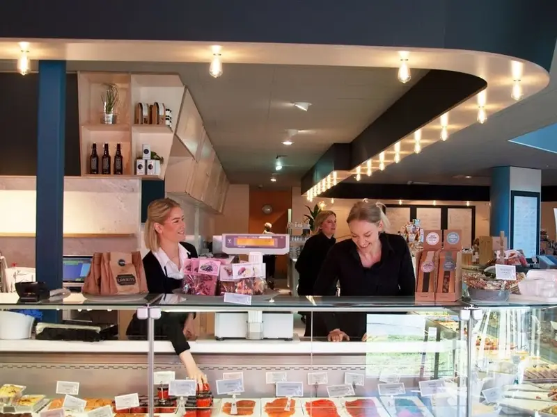 Laxbutiken Restaurang & Konferens