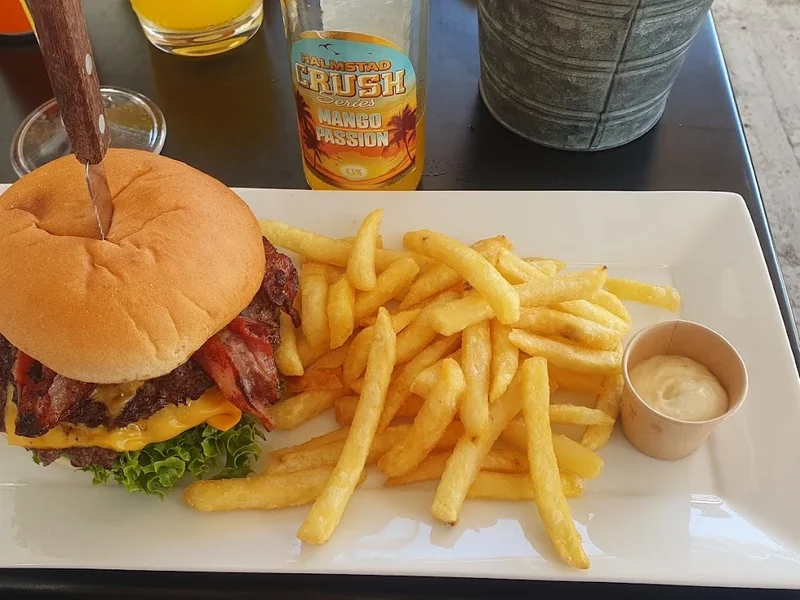 Restaurang Delfinen Mellbystrand