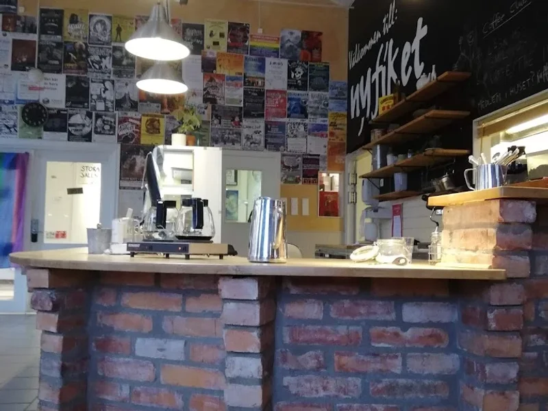 Cafe nyfiket