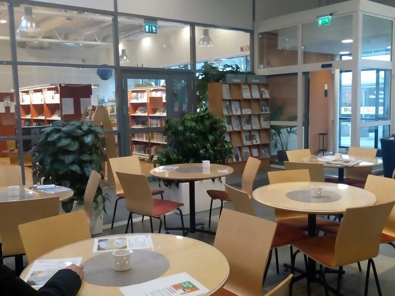 Cafe' Välkommen