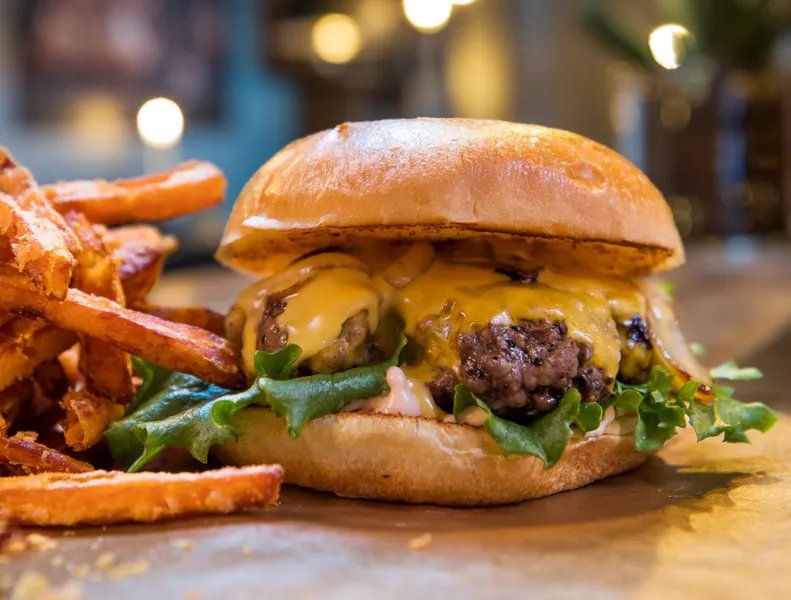 DINÉ Burgers