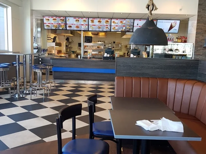 Enelly’s Burgers & Coffee Lindesberg