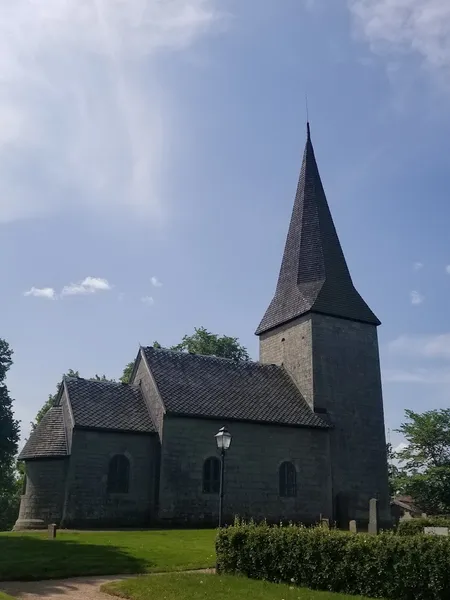 Skälvums kyrka