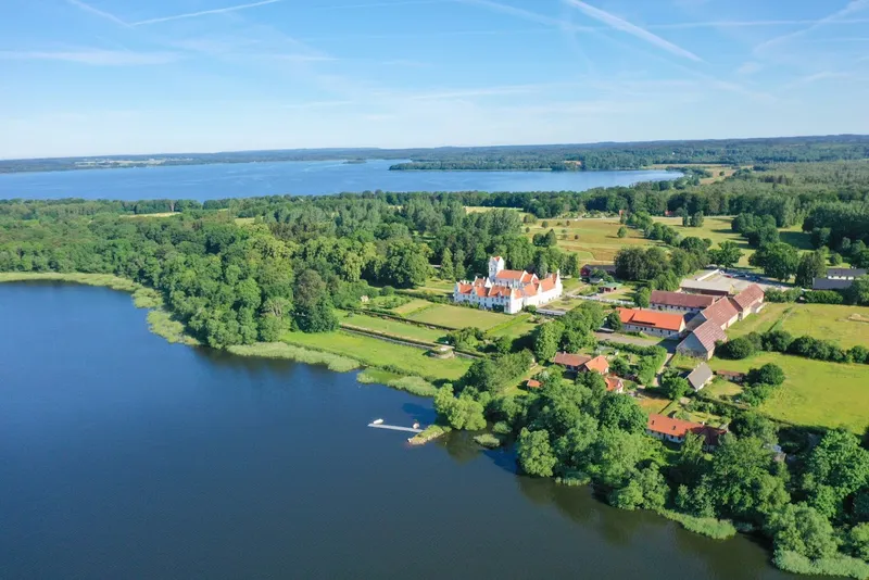 Bosjökloster Slott & Trädgårdar