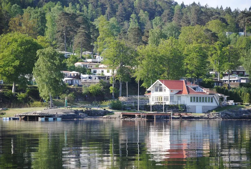 Anfasteröd Gårdsvik