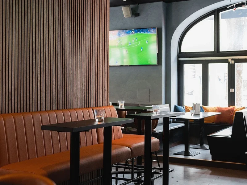 Retro Bar & Restaurant - Vasastan