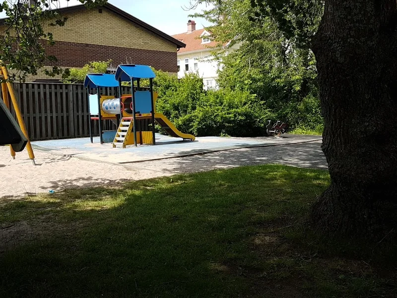 S;T Pauligatan lekplats