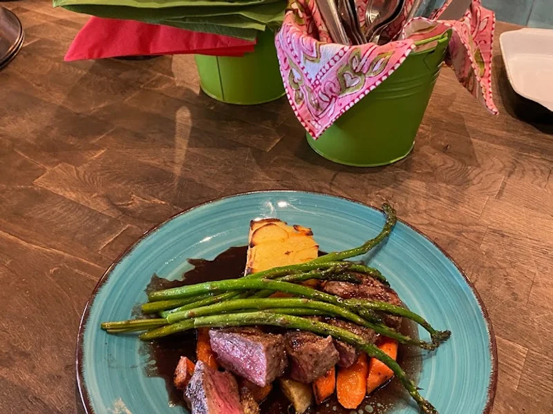 FlipFlop Beach Bar & Rooms