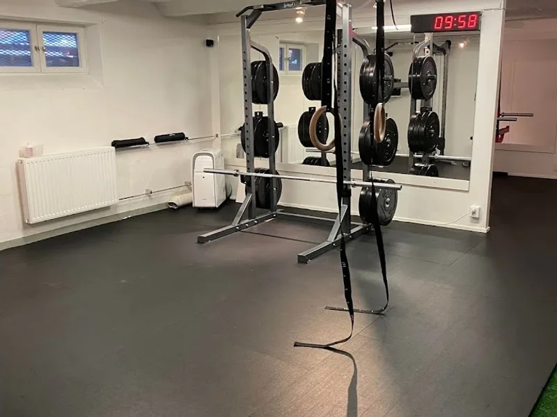 JR Träningsstudio - Personlig Tränare Uppsala
