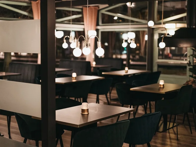 Twin City - Dinner & Drinks