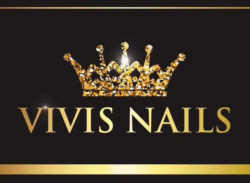 Vivis Nails