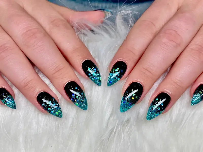 Diamond Nails