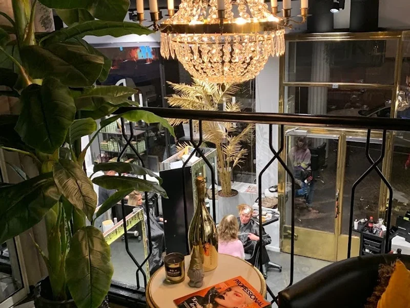 Heléns Beautycenter AB