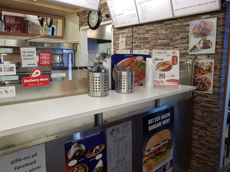 Campus Pizzeria