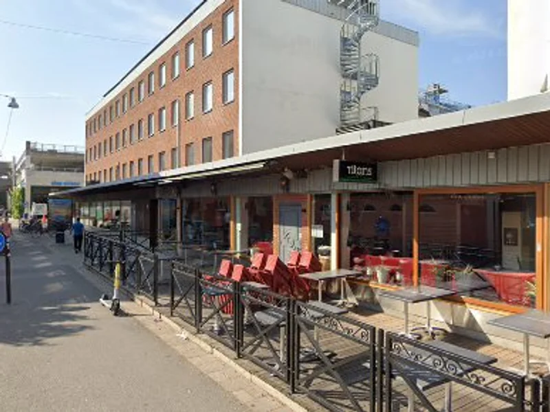 Jonas Satiya - Leo Massage