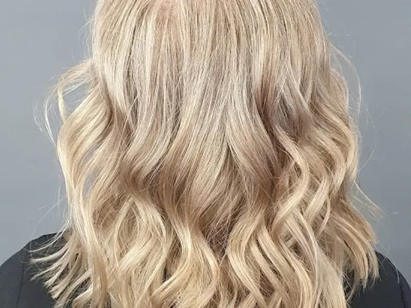 Vallgatan 2 - Frisör och Webbshop