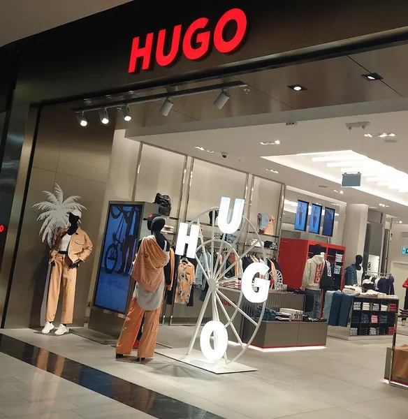 HUGO Store