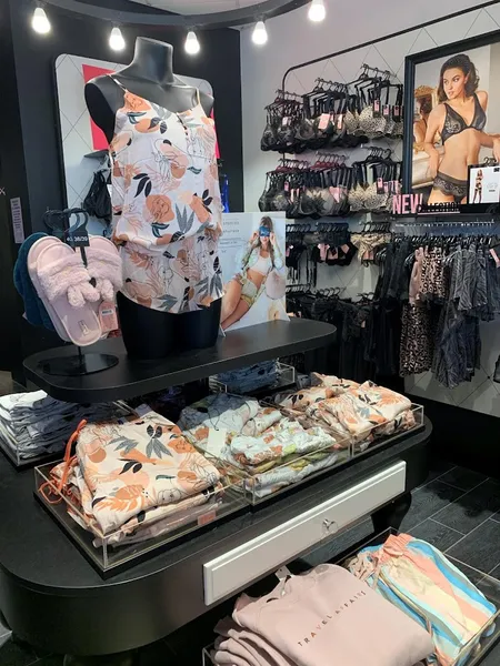 Hunkemöller