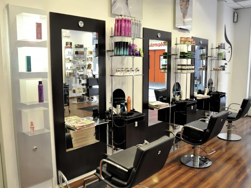 Saras Klippotek - Frisör Järfälla