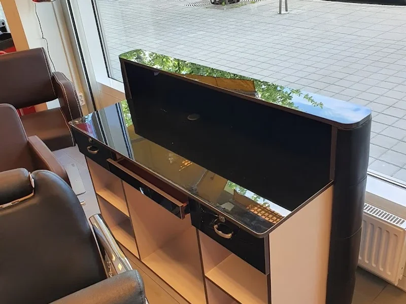 Frisörriket Hairtrend AB