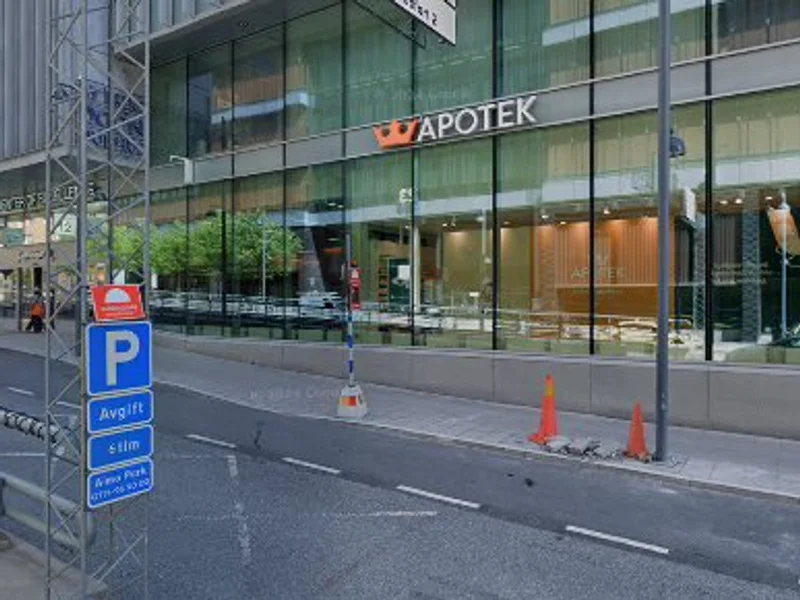 Kronans Apotek Eye Center Of Excellence