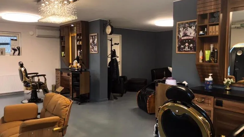 Essam Frisör & Barbershop