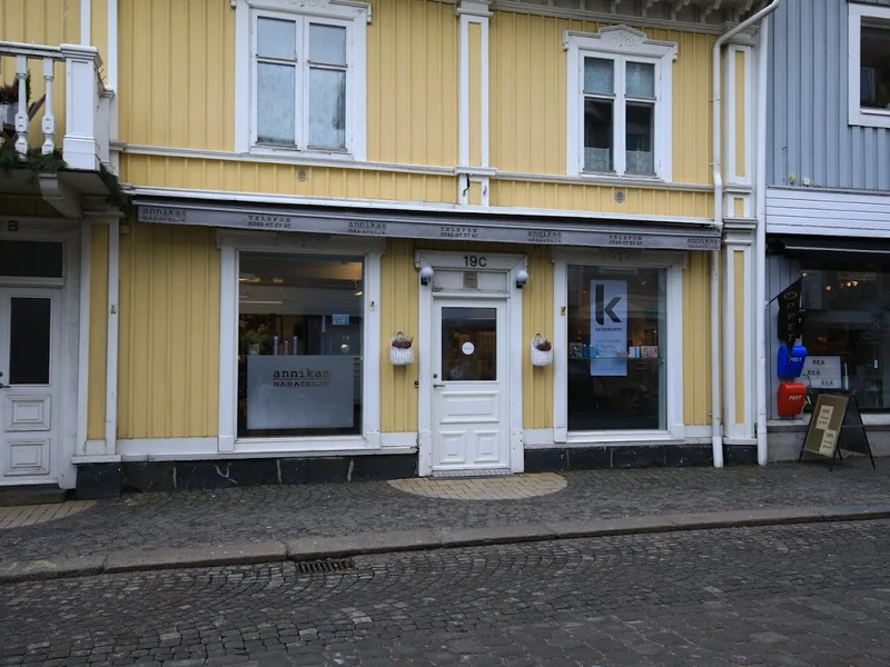 Annikas Hårateljé i Varberg AB