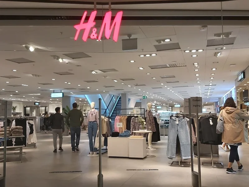 H&M
