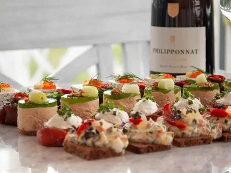 Laxbutiken Restaurang & Konferens