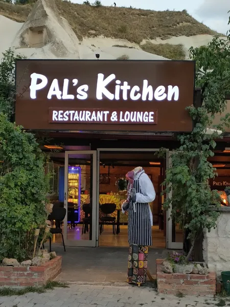 Pal’s Kitchen