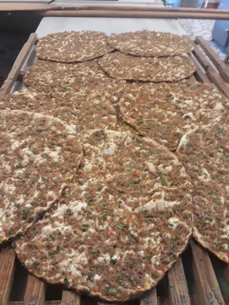 FIRAT KEBAP LAHMACUN VE PİDE SALONU KÜÇÜKÇEKMECE TEPEÜSTÜ