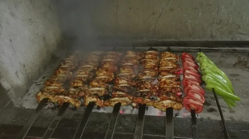 Gözde Kebap Ve Lahmacun Salonu