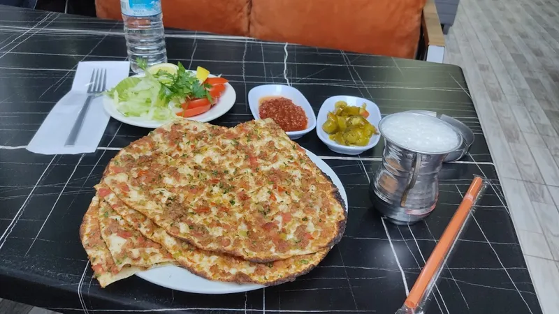 ADİL USTA KEBAP SALONU