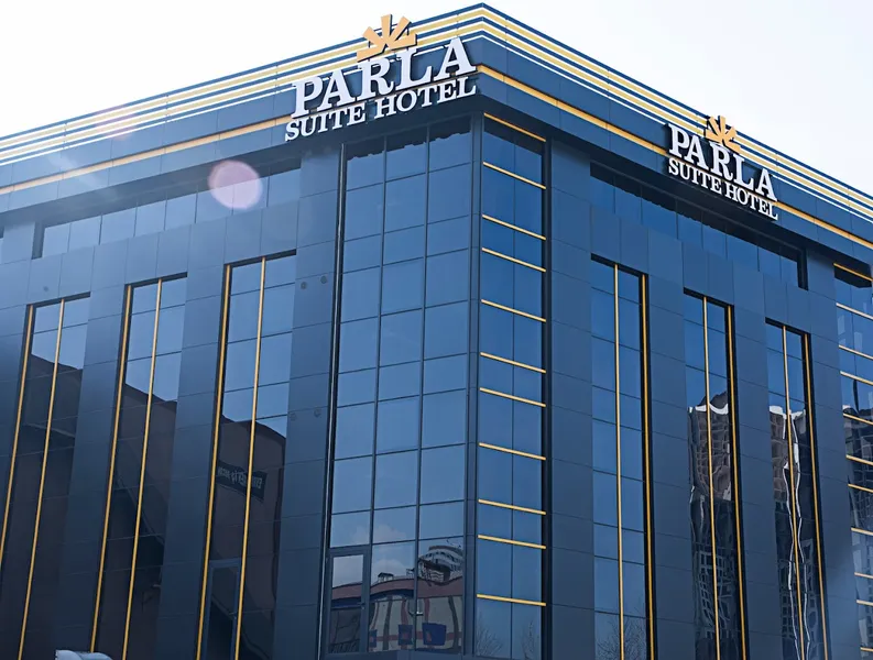 Parla Suite Hotel