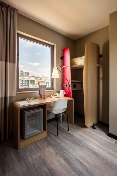 ibis Istanbul West