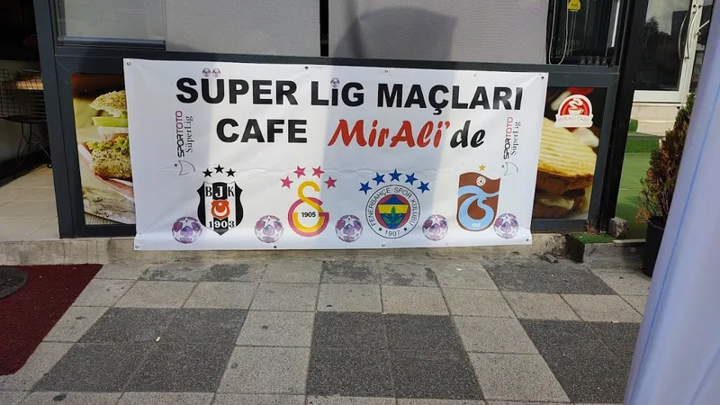 Cafe Mirali Çay Kahve Ve Kahvalti Salonu