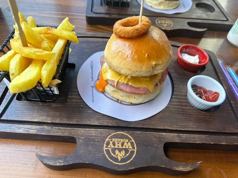 WHY Burger Cafe Pendik