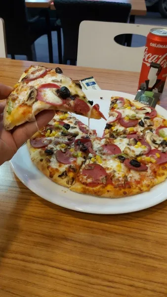 Pizza Pendik