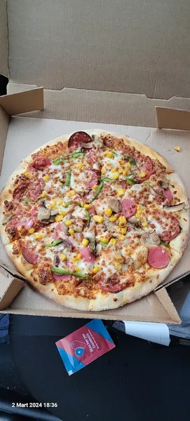 Domino's Pizza Şerifali