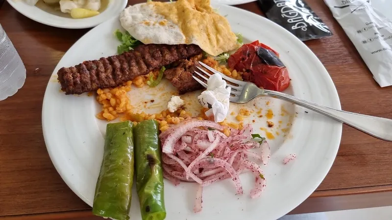 Öz Bağdatlı Kebap