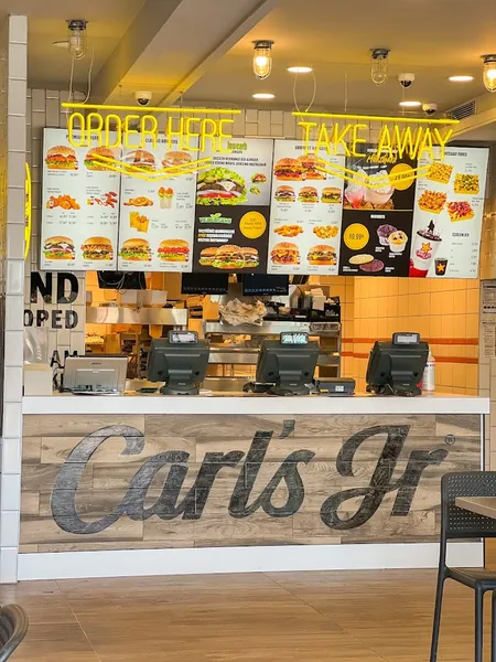 Carls Jr Kurtköy