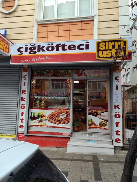 Sırrı usta çiğ köfteci