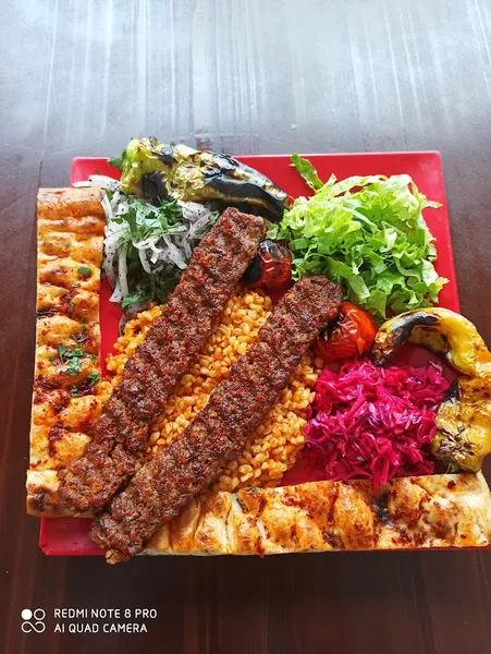 Alcan tantuni ve kebap salonu