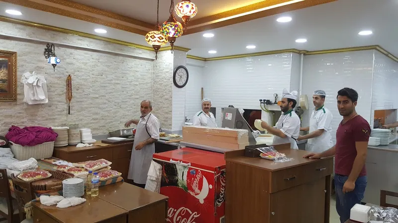 Gülüm Urfa Kebap Lahmacun