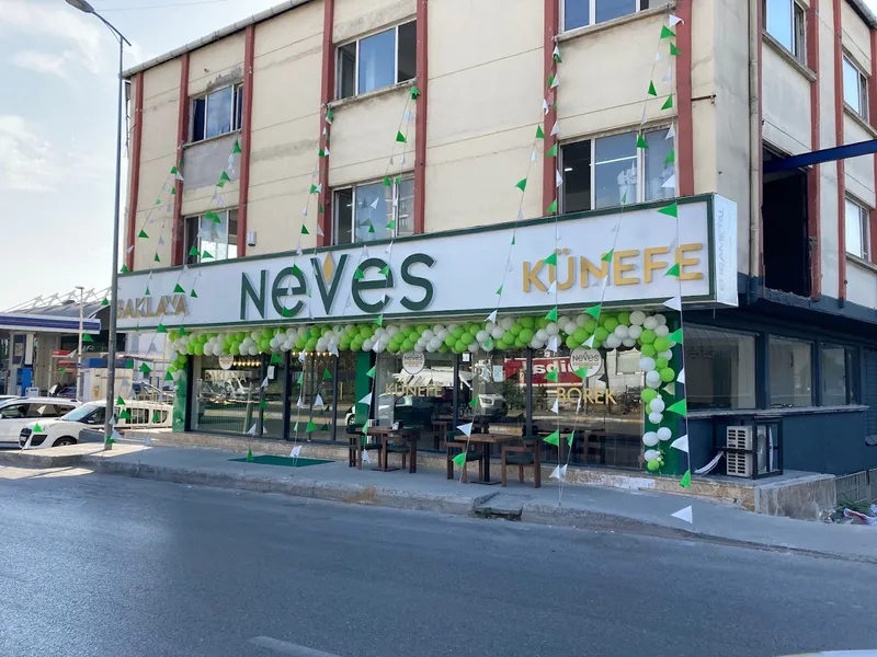 Neves Baklava & Künefe & Ciğer & Lahmacun