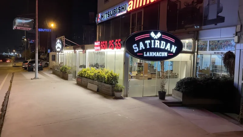 Satırdan Lahmacun Ataşehir