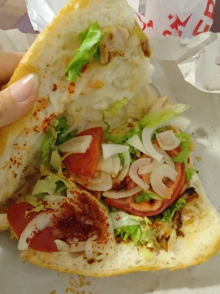 Acil Döner